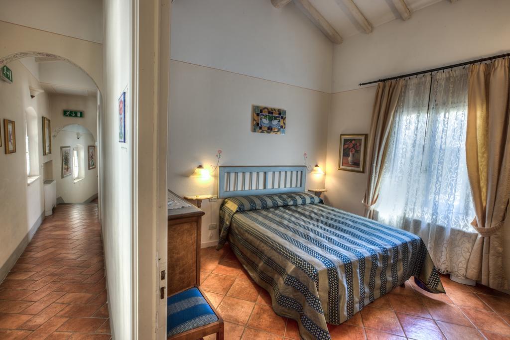 Hotel Locanda Degli Artisti Borgo San Lorenzo Phòng bức ảnh