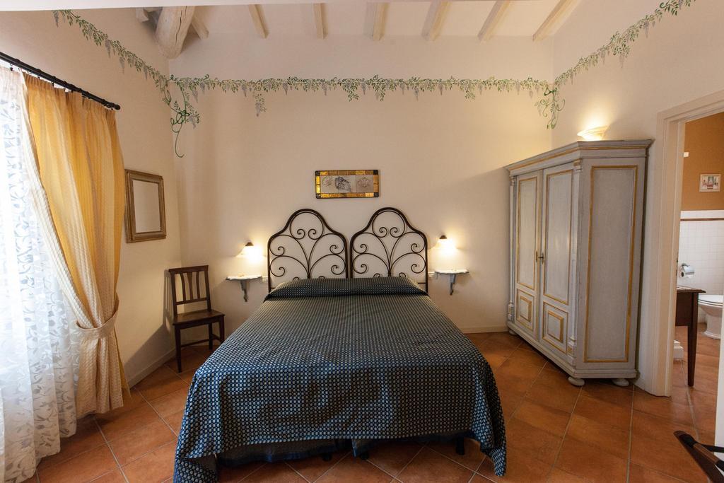Hotel Locanda Degli Artisti Borgo San Lorenzo Phòng bức ảnh